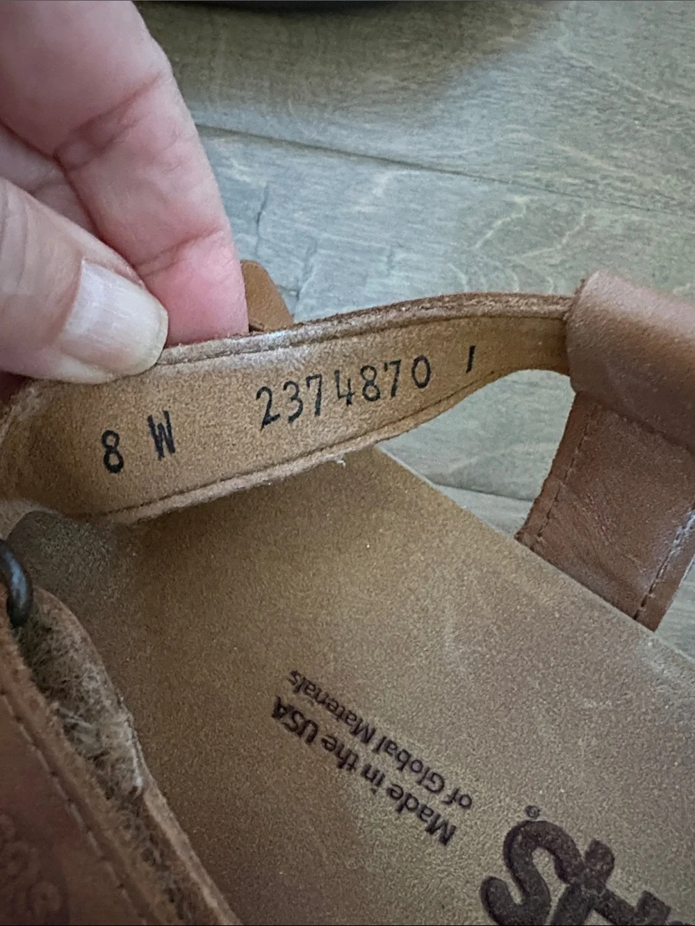 SAS Huggy Leather Adjustable Strap Sandals Size 8 Wide